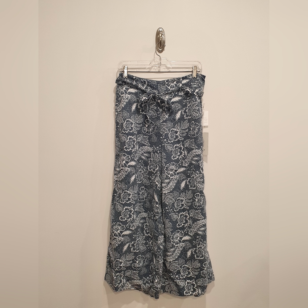 NWT Joie soft tie-waist Lyocell wide leg flowy pants size Large, blue and white